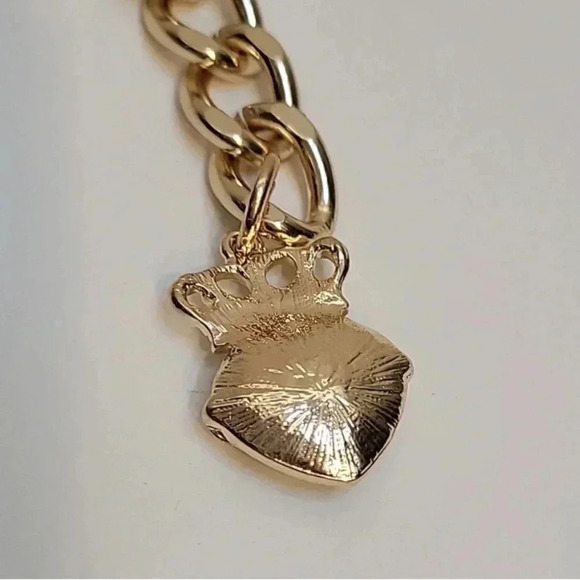 🆕Juicy Couture Gold Metal Chain Belt With Rhinestone Heart Crown Charm S🆕 - Picture 6 of 8